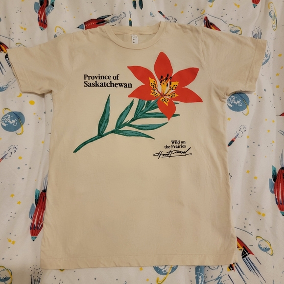 Retro Saskatchewan Shirt - Picture 1 of 3